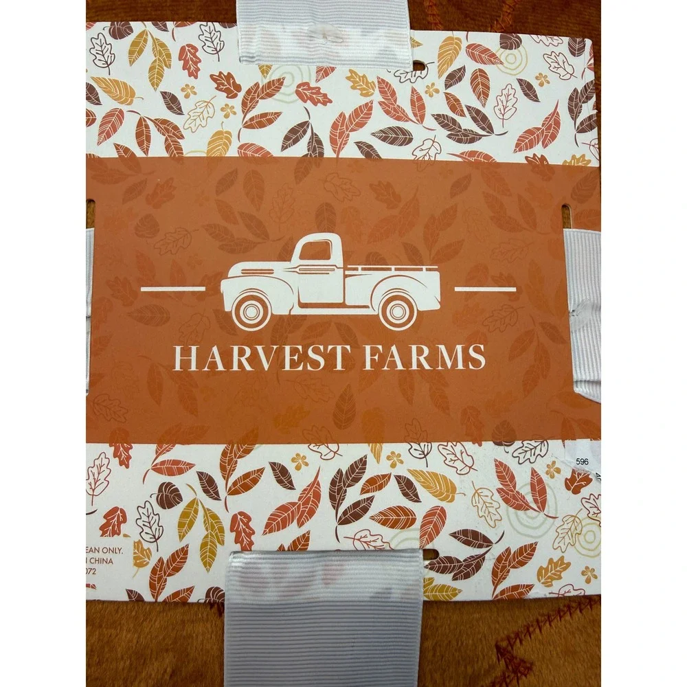 Harvest Farms Throw Pillows Unisex 20x20 Burnt Orange New Quilted Leaf Fall 2pk
